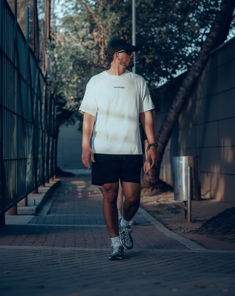Camiseta Oversize Care Not Fear - Marfil