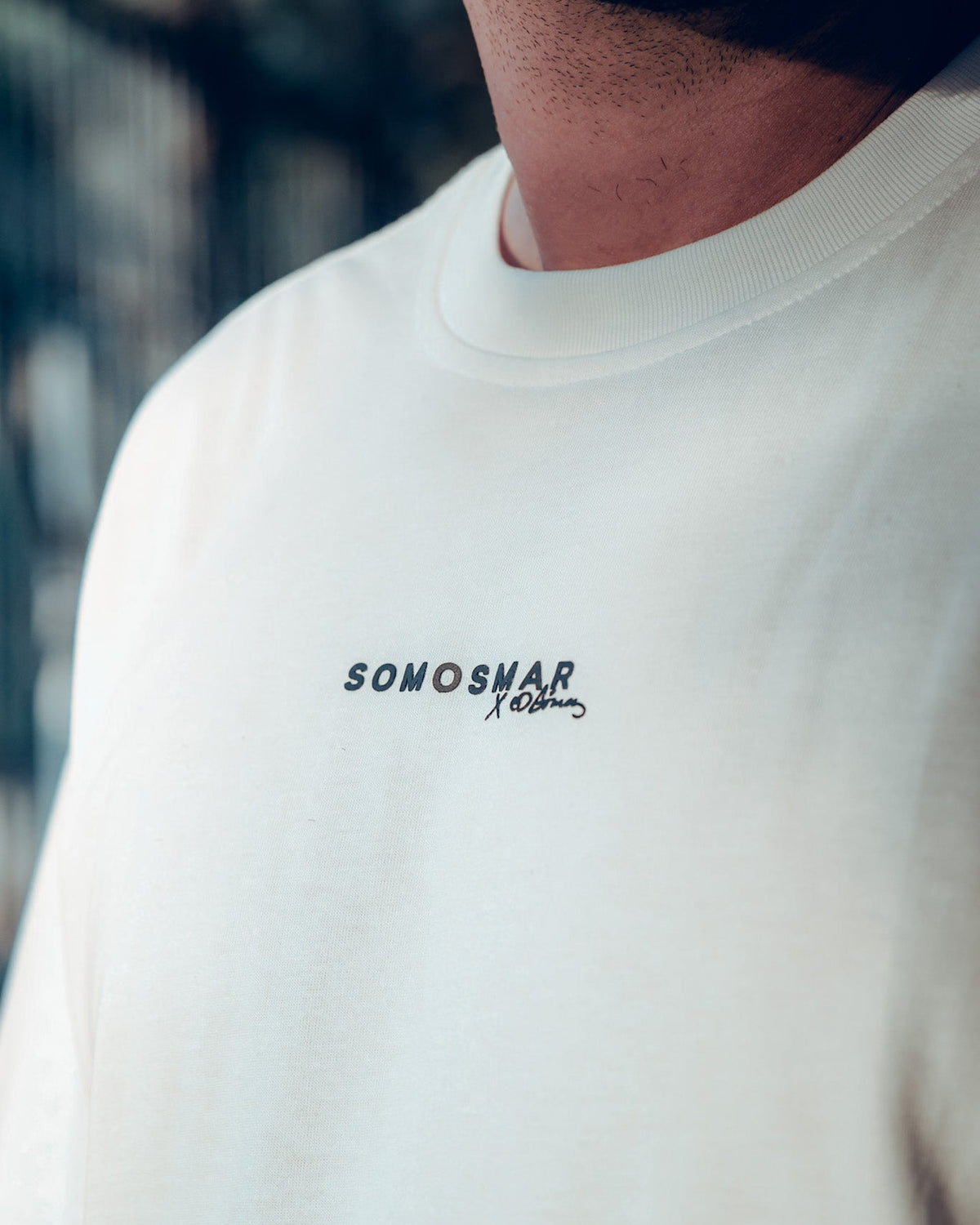 Camiseta Oversize Care Not Fear - Marfil
