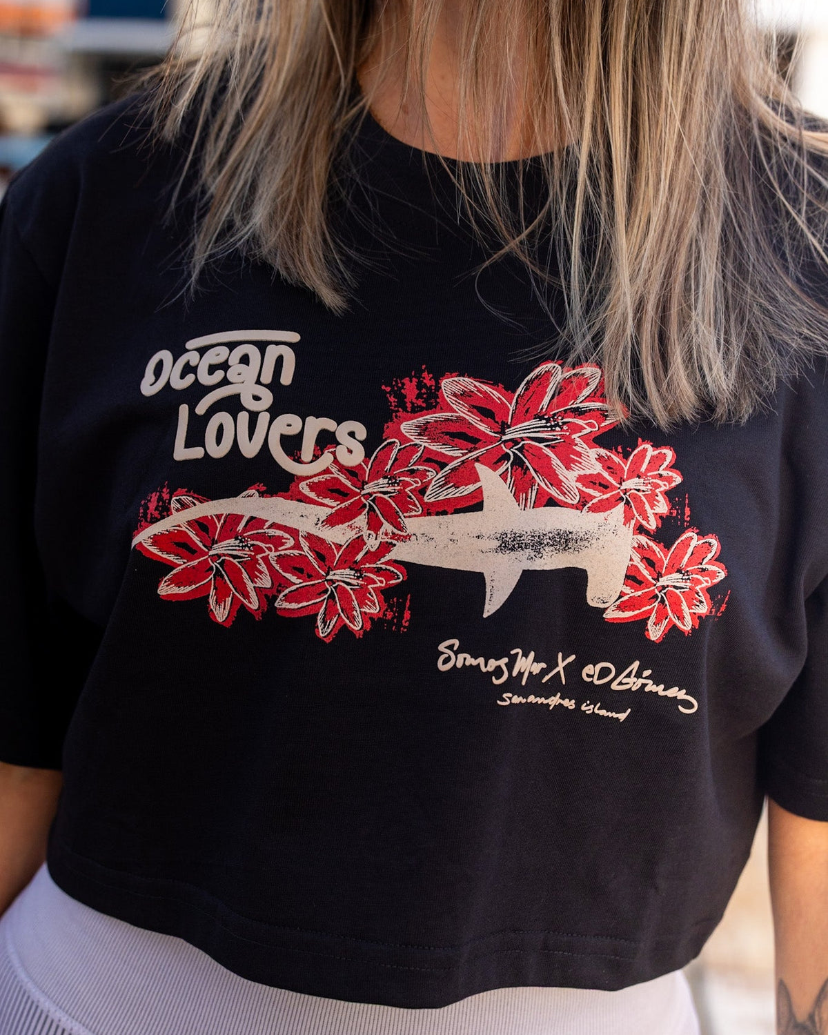 Croptop Hammerhead Ocean Lovers - Negro